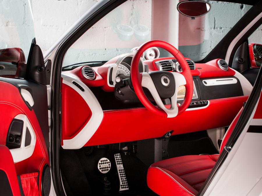  Smart ForTwo Race Edition by Carlsson 2013 года  (фото 4 из 4)